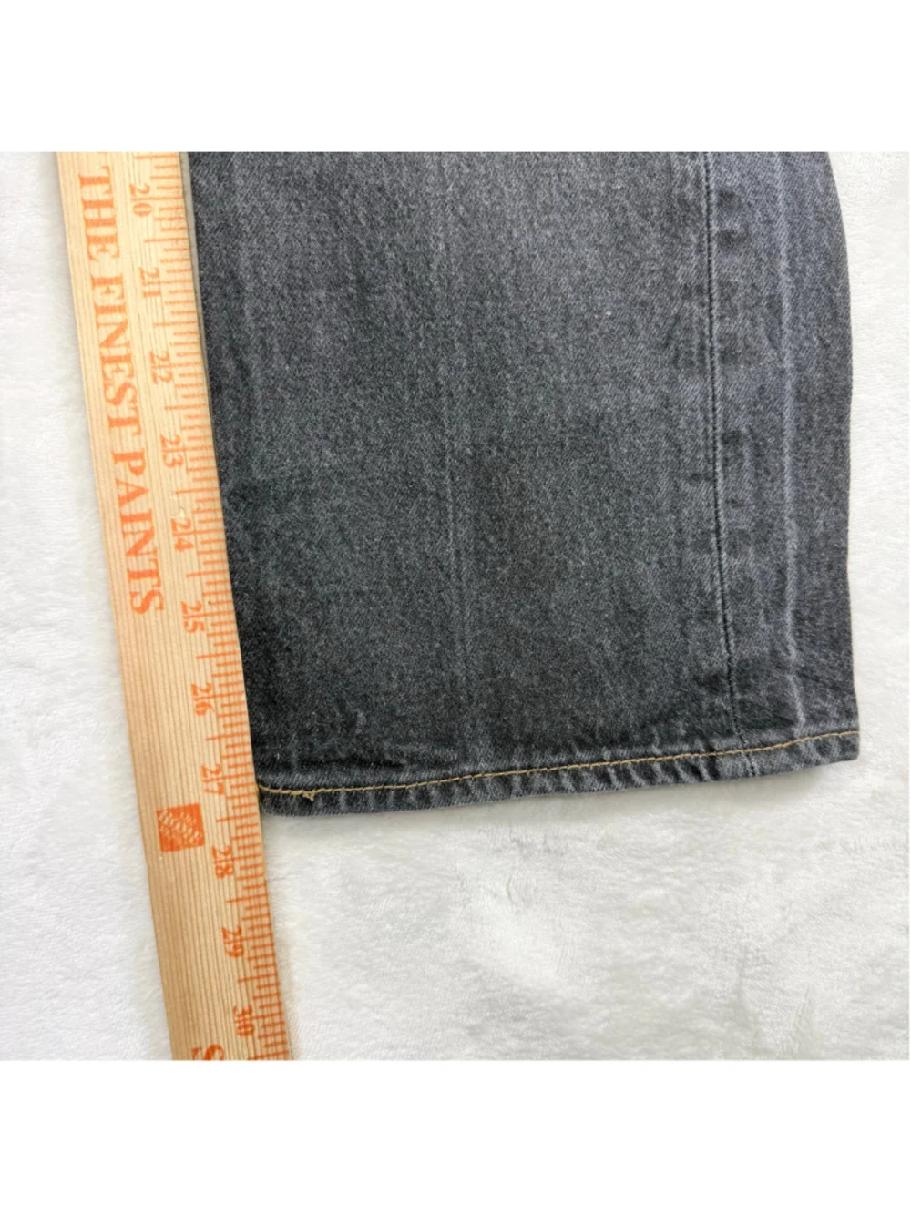 Men's Levi's 501 32x30 Button Fly Straight Leg Jeans Black (Actual 32x28)